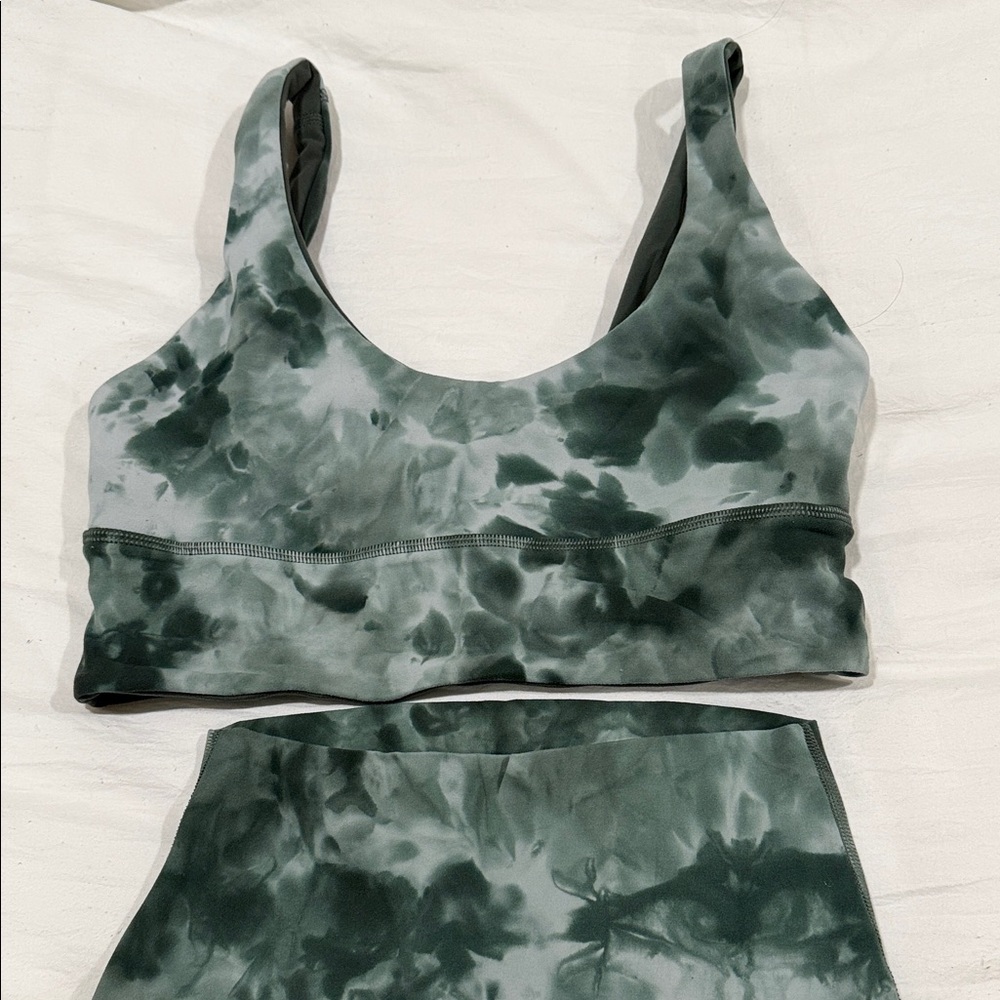 Green Lululemon Tie-Dye Sports Bra and Align Leggings Set